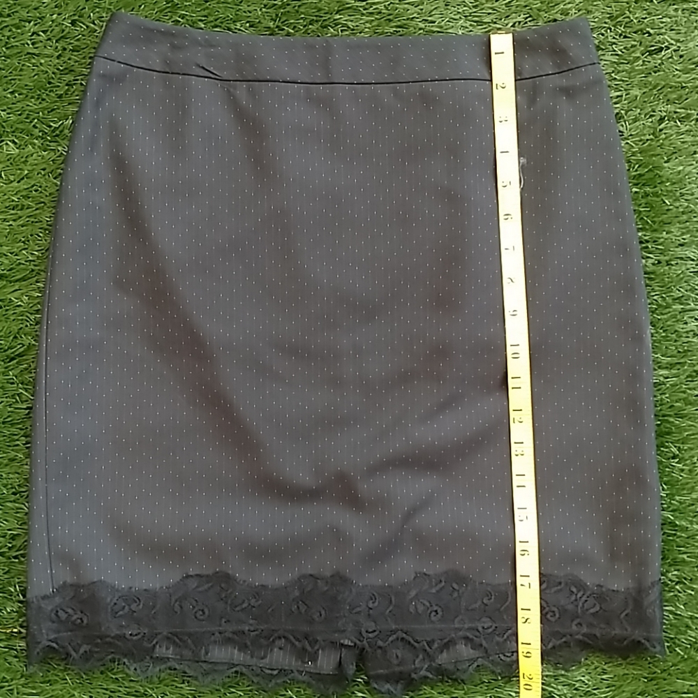 Ann Taylor Black w/ white dots lace trim skirt NWT